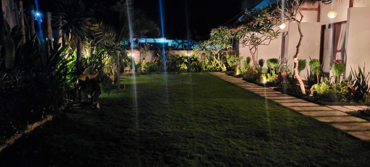 The Poetri Oka Batununggul Exterior foto
