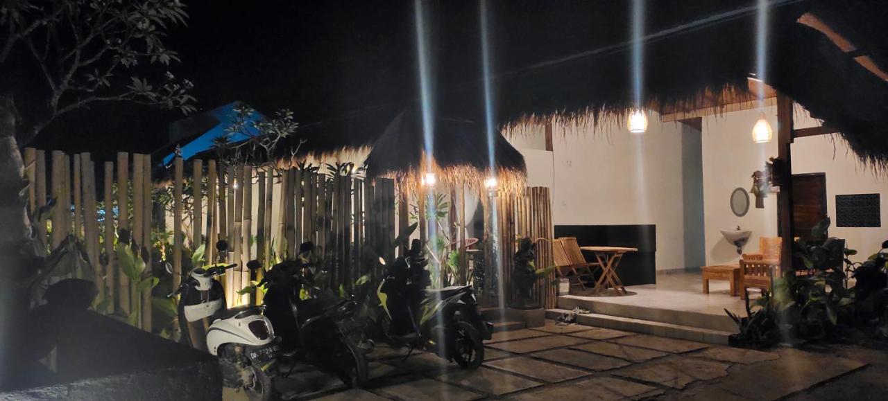 The Poetri Oka Batununggul Exterior foto